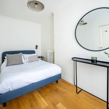 Appartement Canal Saint Martin Magenta *